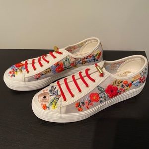 Beautiful Keds Women’s Size 7.5